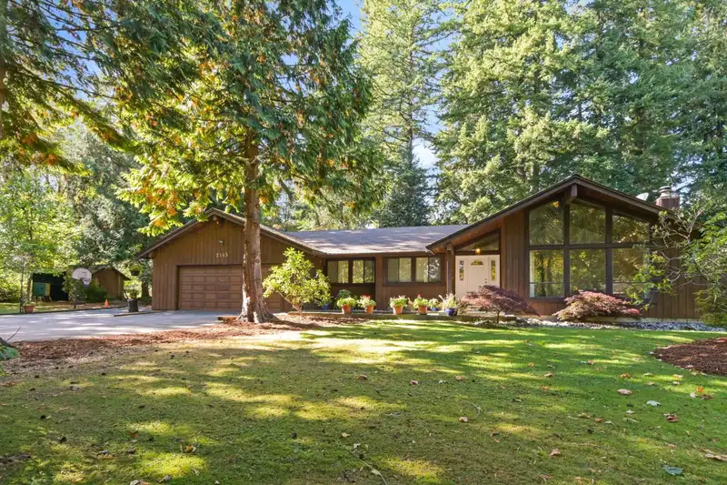 2143 180 STREET - photo 1 of 38