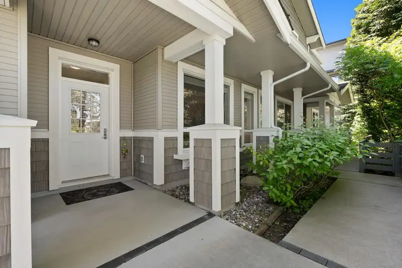161 2729 158 STREET - photo 2 of 39