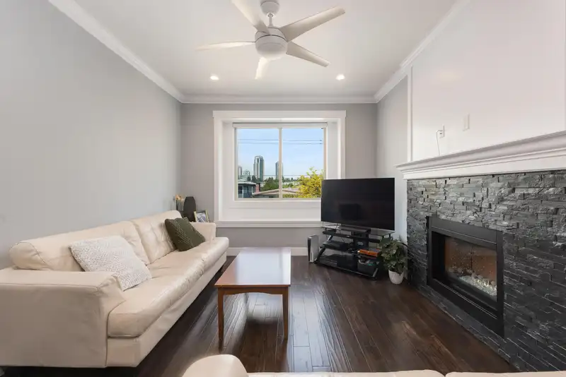 7348 11TH AVENUE - photo 2 of 29