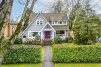 1450 W 40TH AVENUE - thumbnail 1