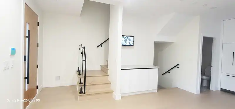 1 2741 GRANT STREET - photo 3 of 20