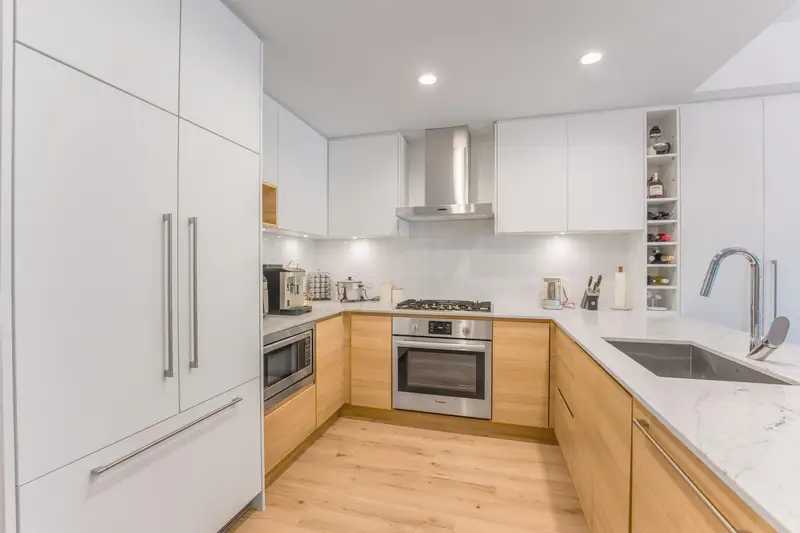 319 55 KLAHANIE DRIVE - photo 3 of 25