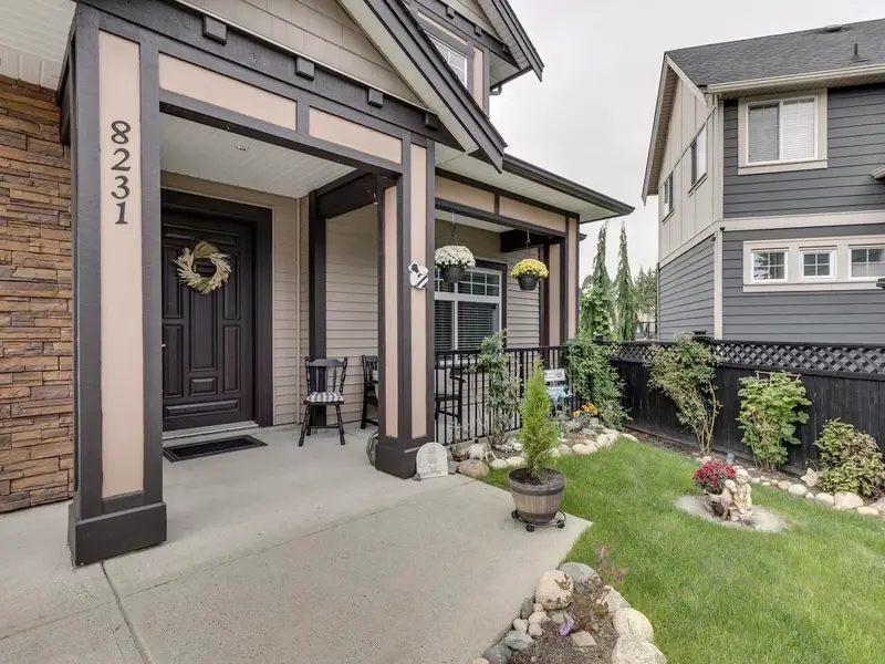 8231 TANAKA TERRACE - photo 3 of 25