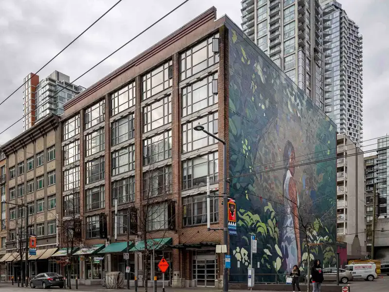 407 1249 GRANVILLE STREET - photo 1 of 13
