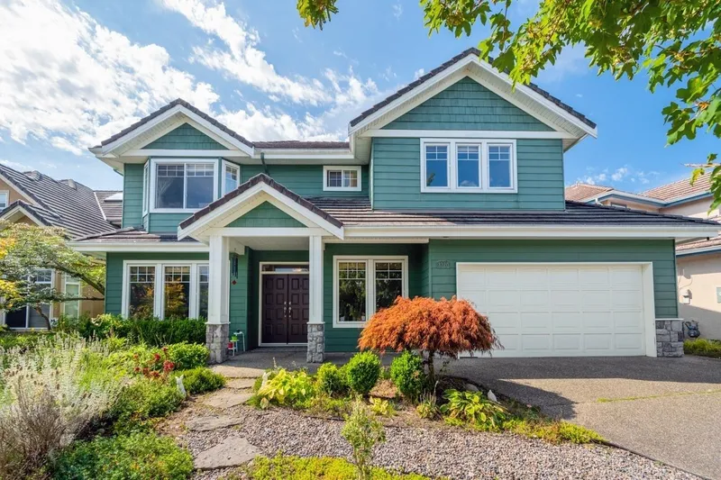 3220 JOHNSON AVENUE - photo 1 of 25