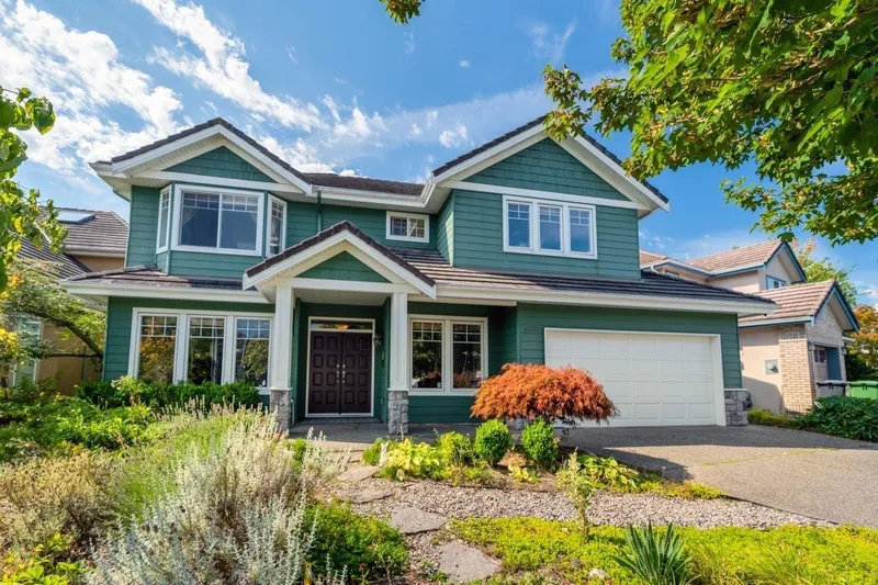 3220 JOHNSON AVENUE - photo 2 of 25