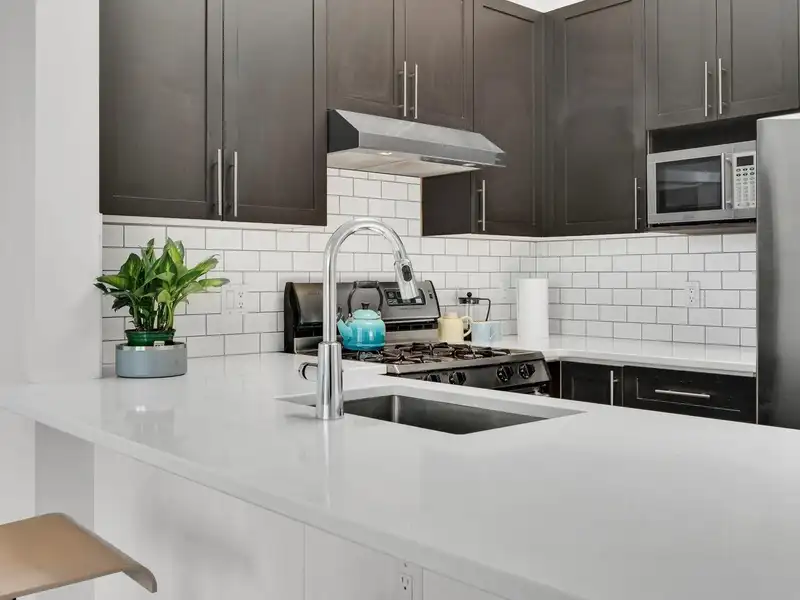406 1858 W 5TH AVENUE - photo 4 of 25