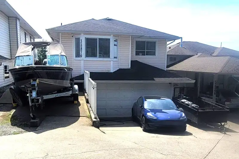 32870 1 AVENUE - photo 1 of 2