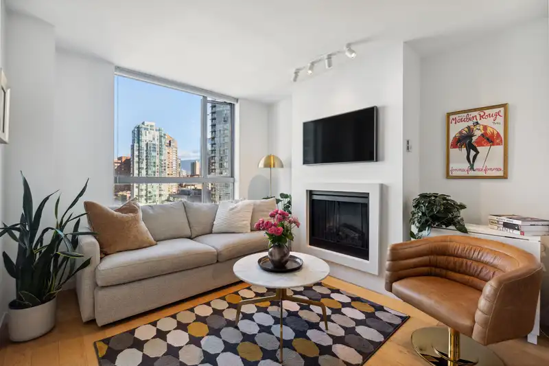 1601 1225 RICHARDS STREET - photo 4 of 40
