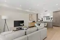 312 342 MOUNTAIN HIGHWAY - thumbnail 10