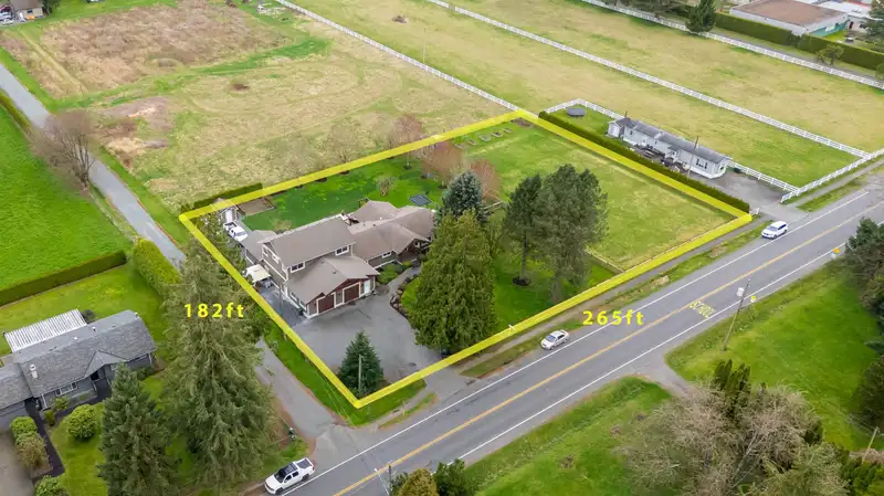 23540 47 AVENUE - photo 4 of 40