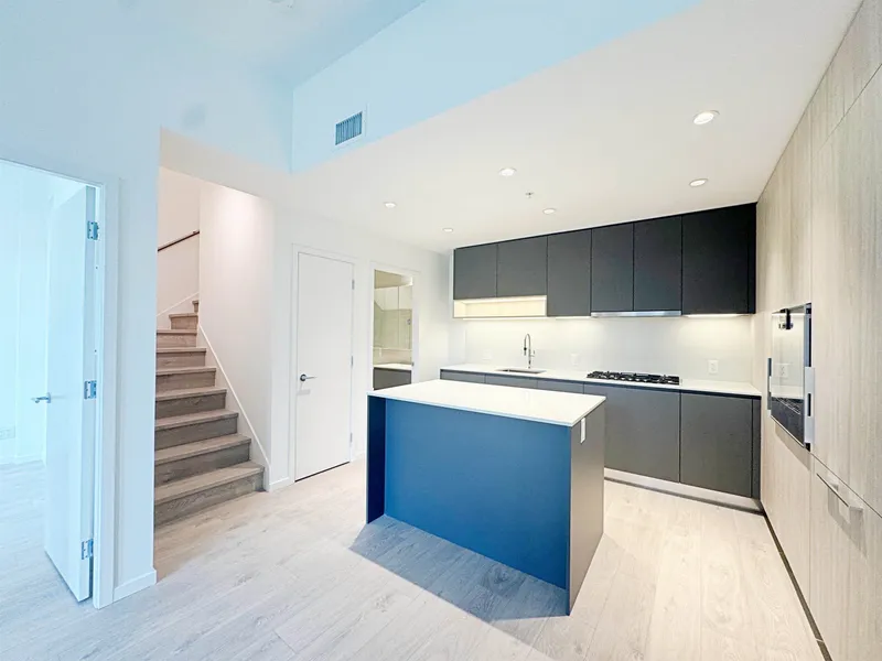 2 6200 MINORU BOULEVARD - photo 1 of 24