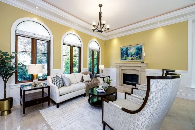 3928 W 34TH AVENUE - photo 4 of 25