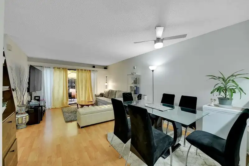 17 365 GINGER DRIVE - photo 3 of 21