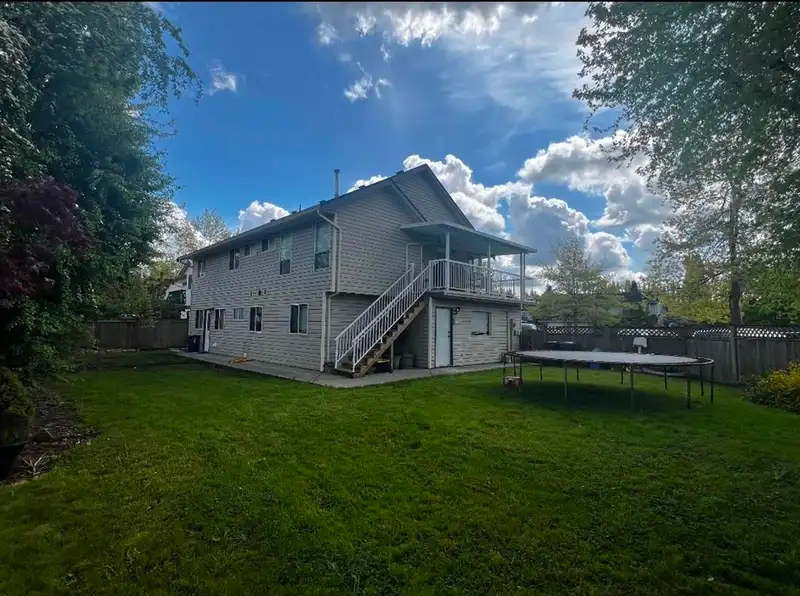 21643 50A AVENUE - photo 4 of 20