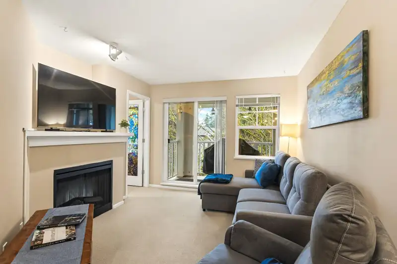 301 7330 SALISBURY AVENUE - photo 2 of 30