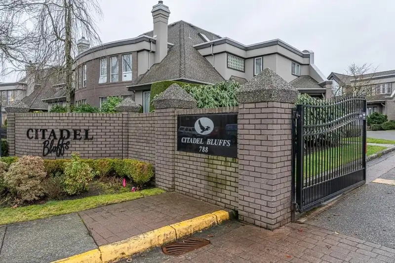 12 788 CITADEL DRIVE - photo 3 of 40