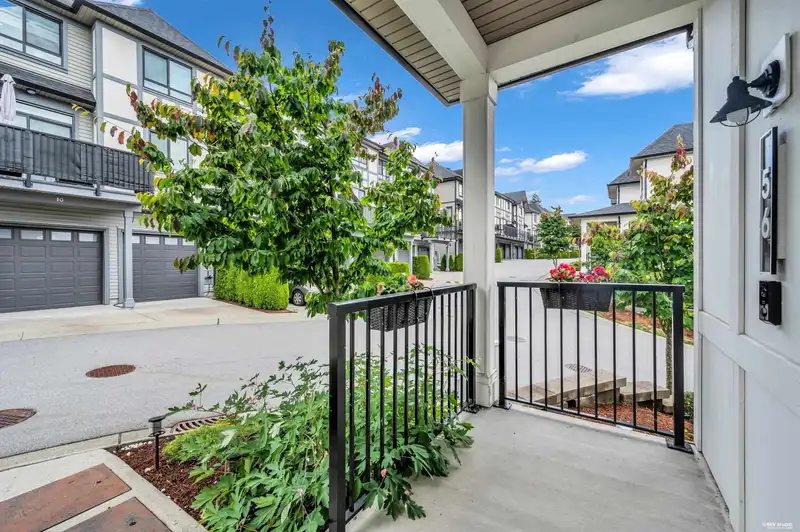 56 3500 BURKE VILLAGE PROMENADE - photo 3 of 39