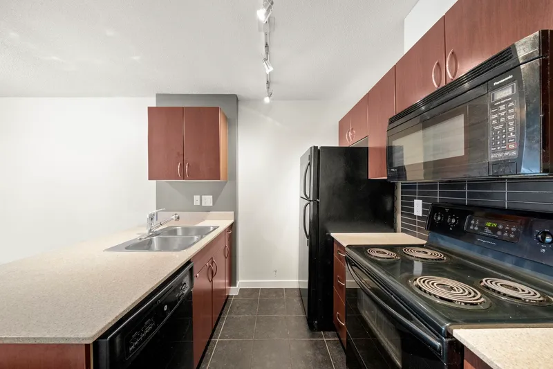 1615 938 SMITHE STREET - photo 3 of 17