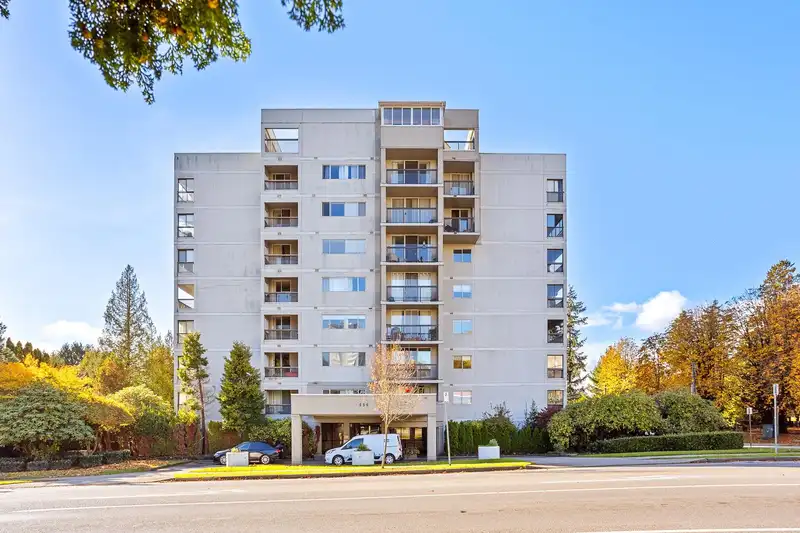 902 550 EIGHTH STREET - photo 1 of 40