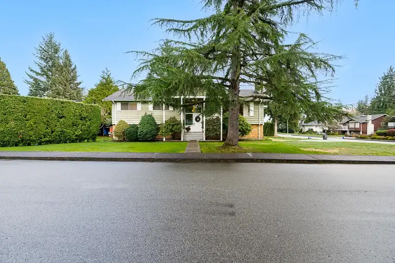 3382 FAIRLAND COURT - photo 2 of 40