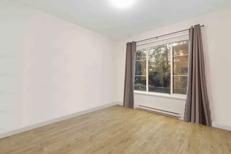 114 15835 85 AVENUE - photo 3 of 30