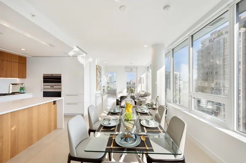 1604 885 CAMBIE STREET - photo 1 of 25