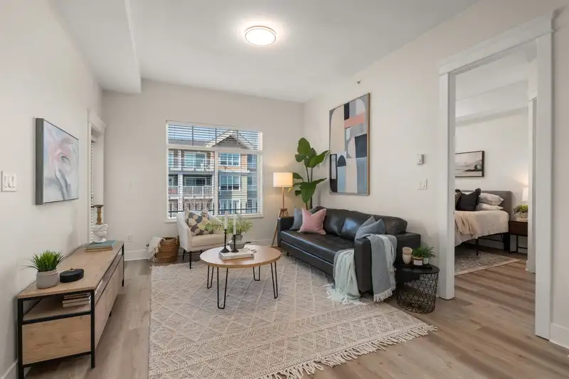 403 19530 65 AVENUE - photo 2 of 28