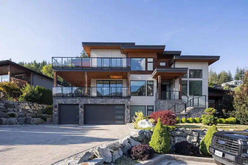 2213 WINDSAIL PLACE - photo 1 of 40
