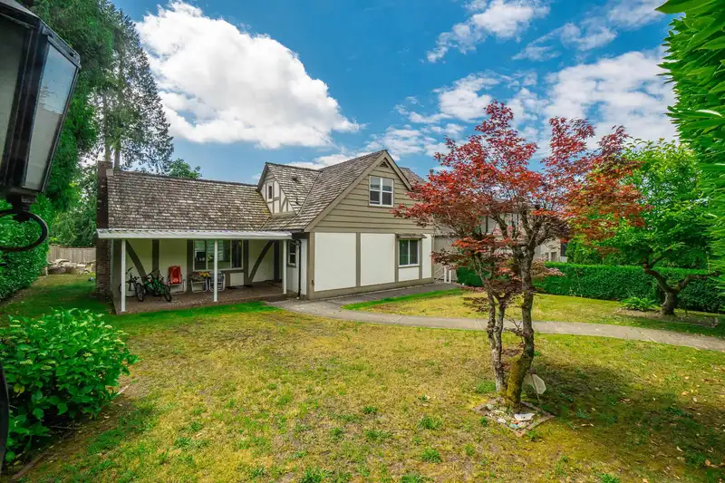 1110 GORDON AVENUE - photo 1 of 28