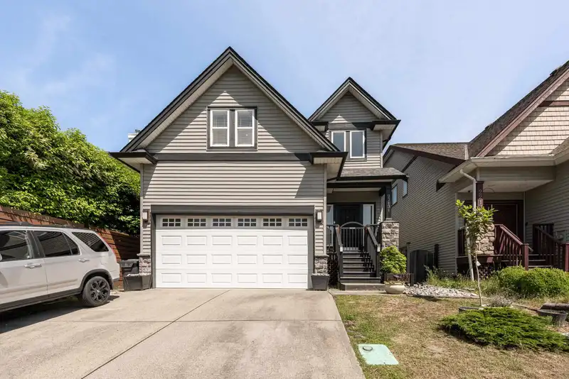 22131 SHARPE AVENUE - photo 1 of 39