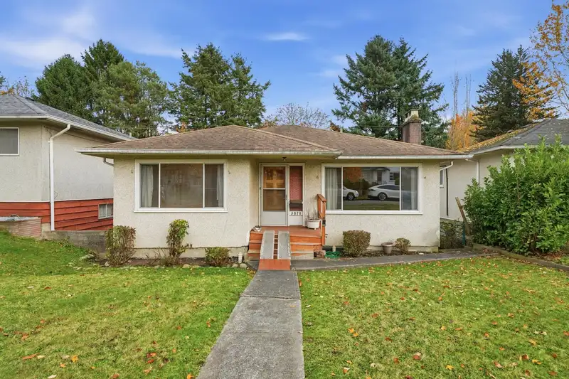 5878 ARGYLE STREET - photo 1 of 13