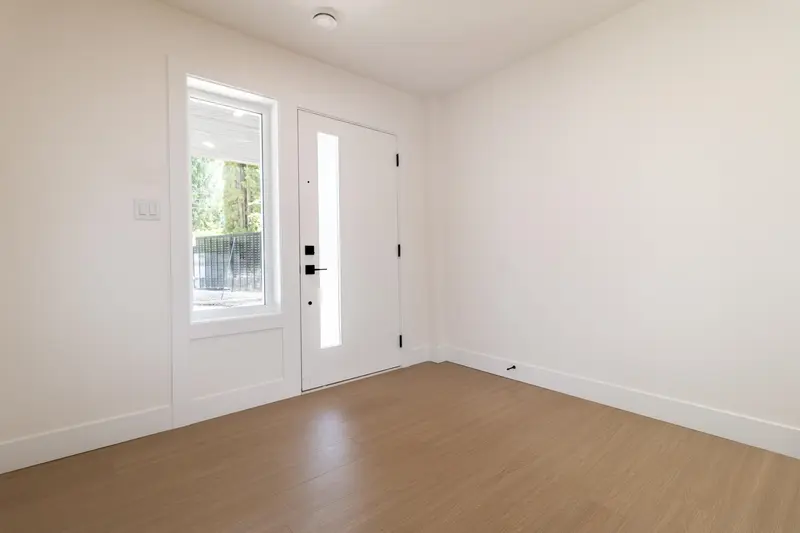 38891 GARIBALDI AVENUE - photo 4 of 25