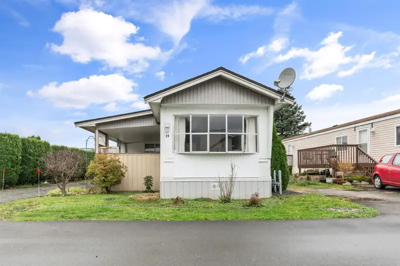 28 1884 HEATH ROAD - photo 1 of 28