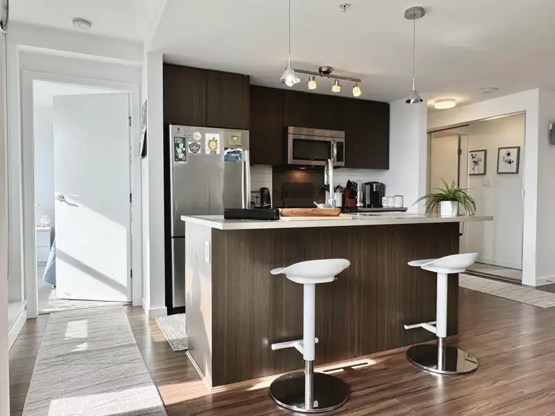 3109 13325 102A AVENUE - photo 3 of 33