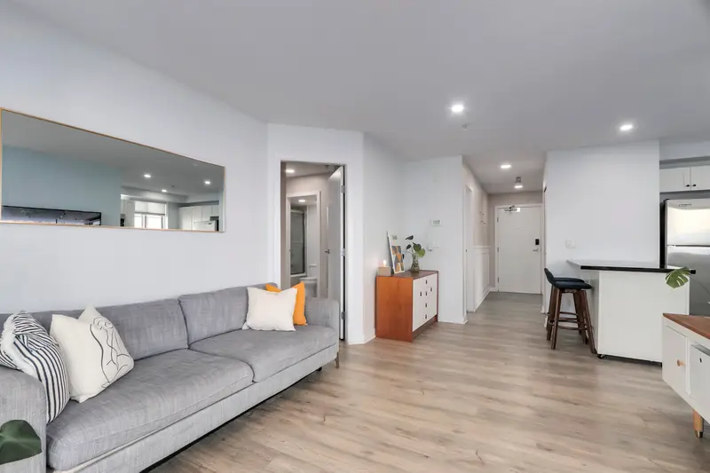 302 122 E 3RD STREET - photo 3 of 16