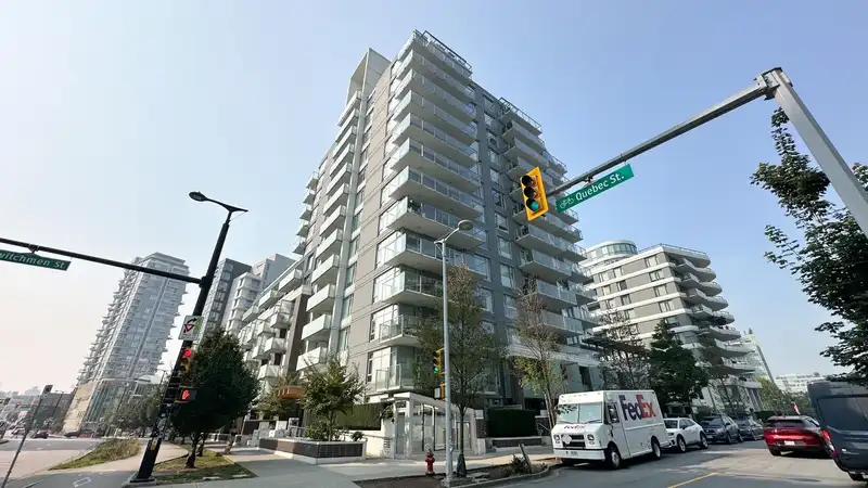 515 1661 QUEBEC STREET - photo 1 of 20