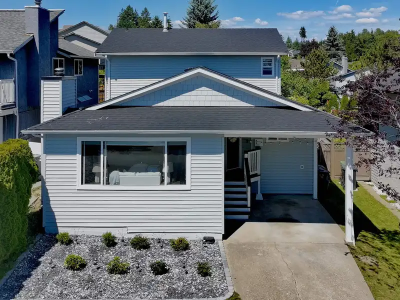 2329 WAKEFIELD DRIVE - photo 2 of 40
