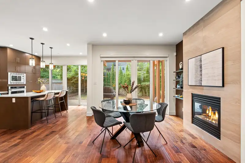 6528 MARINE DRIVE - photo 4 of 24