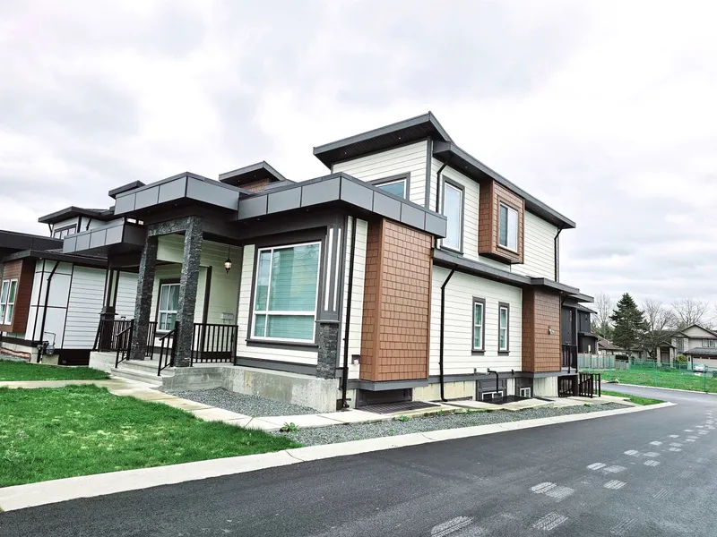 5942 168 STREET - photo 2 of 25