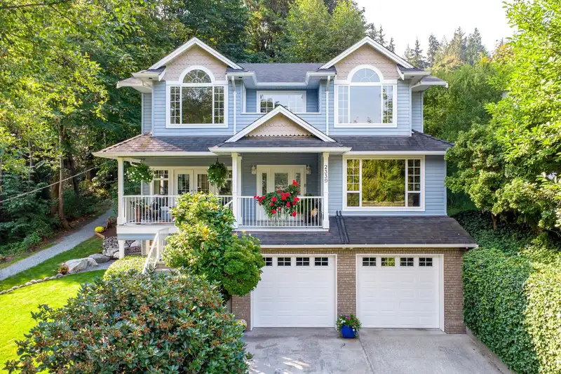 2339 ST GEORGE STREET - photo 1 of 40