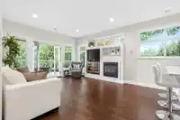 2339 ST GEORGE STREET - thumbnail 11