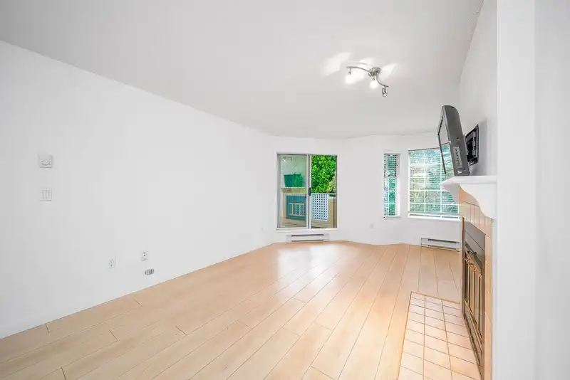 208 7571 MOFFATT ROAD - photo 3 of 20