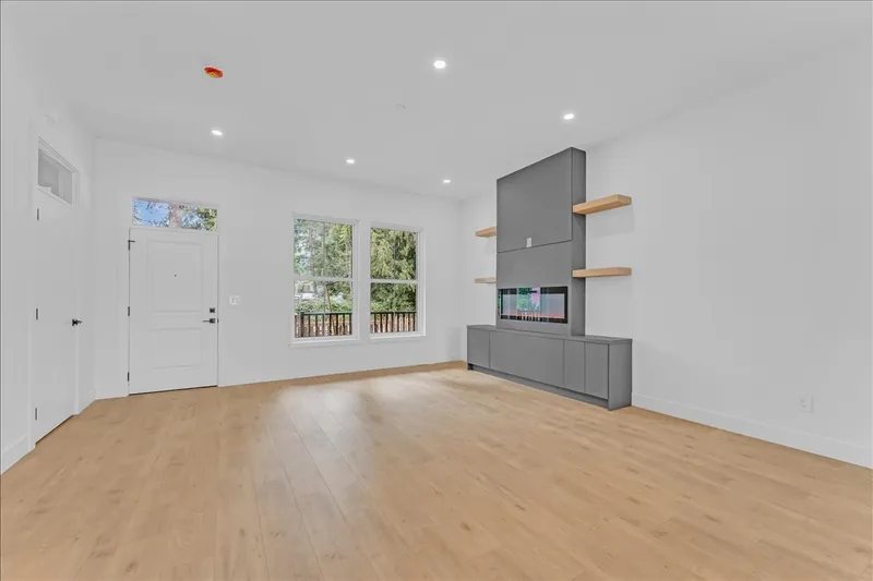 20487 74B AVENUE - photo 3 of 25