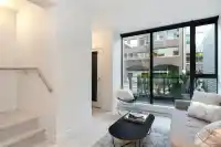 1135 HORNBY STREET - thumbnail 3