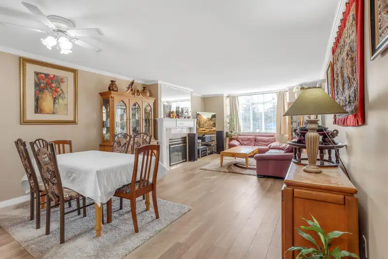 105 9763 140 STREET - photo 3 of 36