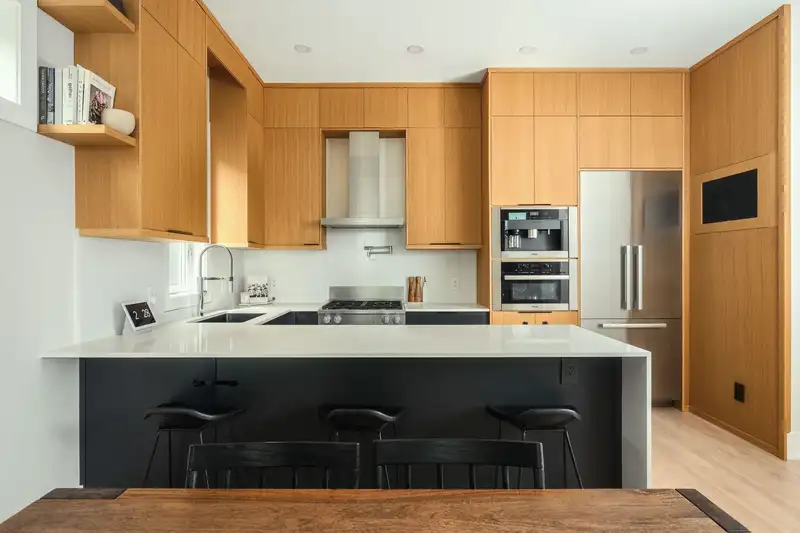 3 215 E 21ST STREET - photo 3 of 40