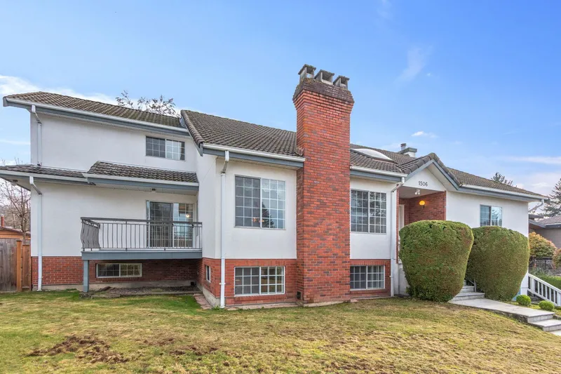 1506 GILES PLACE - photo 2 of 25