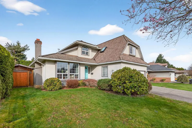 4851 208A STREET - photo 2 of 25