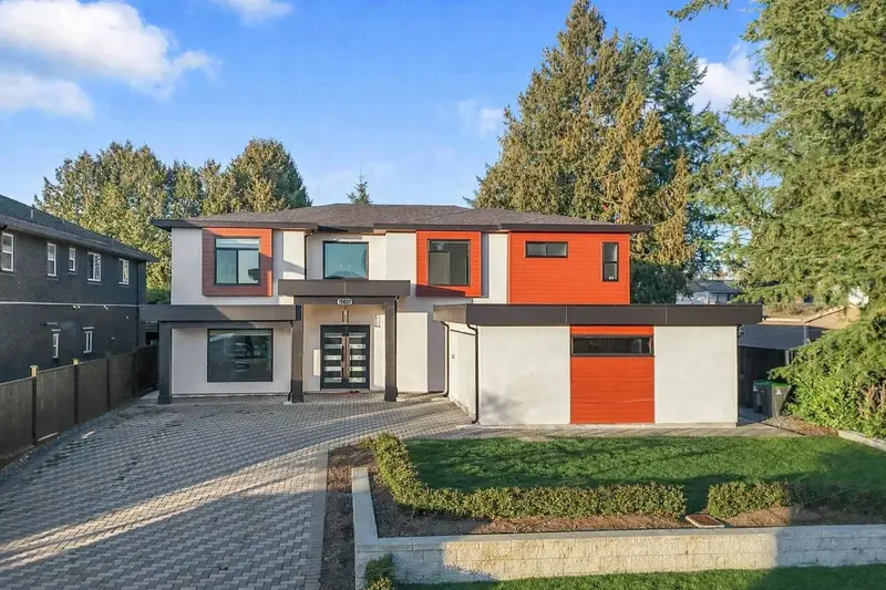 15037 87B AVENUE - photo 1 of 25